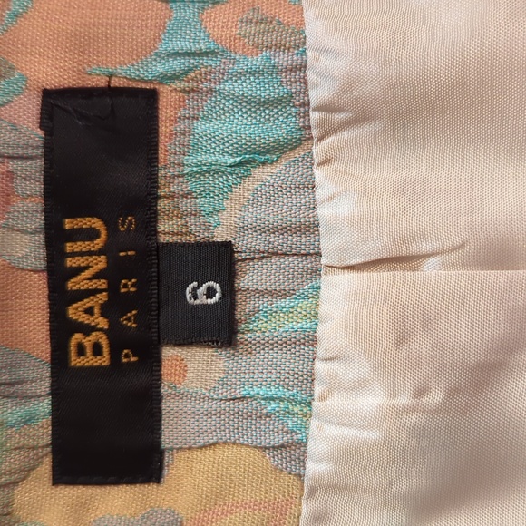 Banu Paris fitted jacket, size 6. - Picture 7 of 8